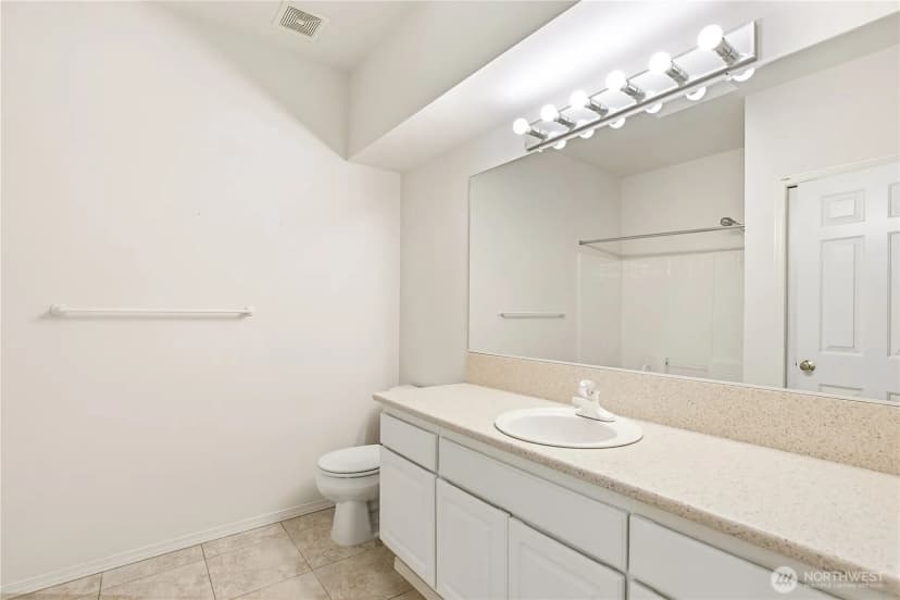 Property photo for 11006 80th Avenue Ct Sw #5b, Lakewood photo 28