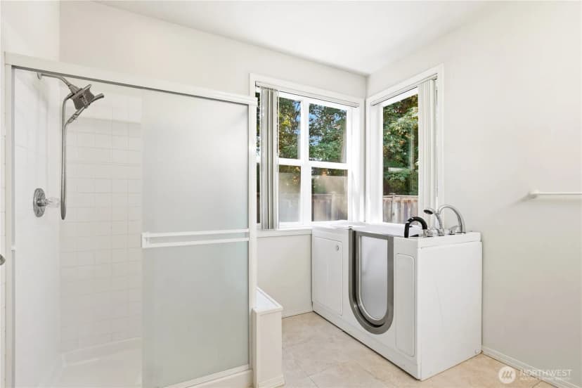 Property photo for 11006 80th Avenue Ct Sw #5b, Lakewood photo 24