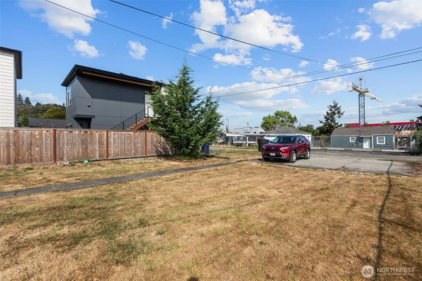 Property photo for 1621 E 32nd Street, Tacoma photo 11