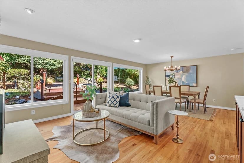Property photo for 12116 Shorewood Drive Sw, Burien photo 10