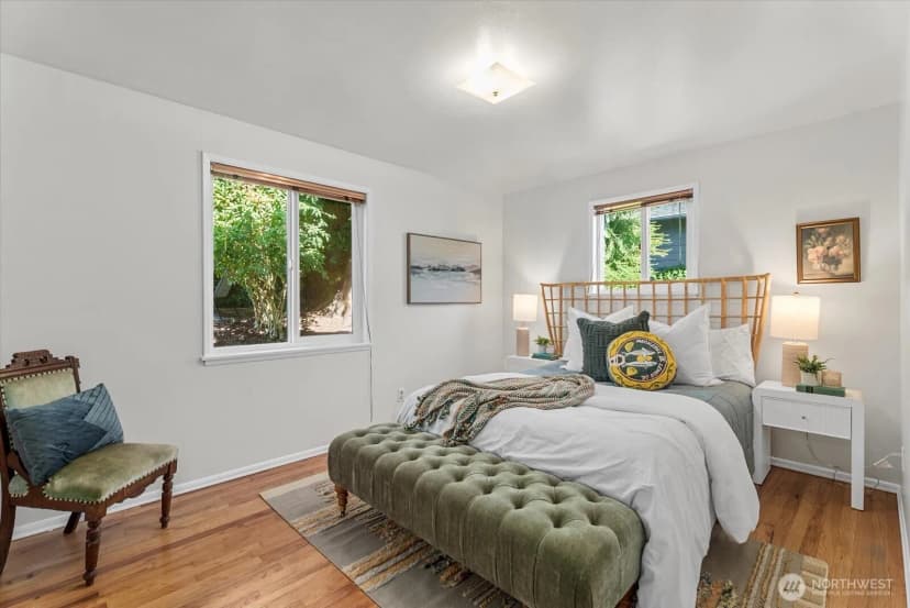Property photo for 12116 Shorewood Drive Sw, Burien photo 25