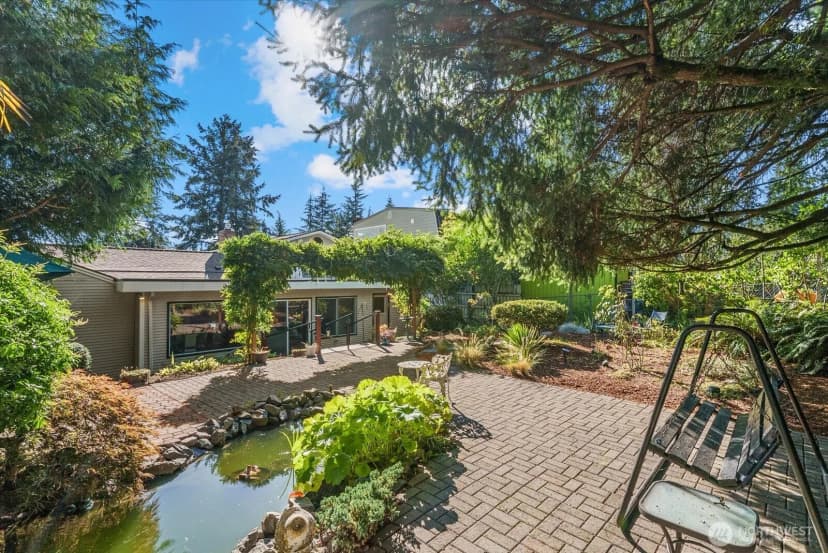 Property photo for 12116 Shorewood Drive Sw, Burien photo 29