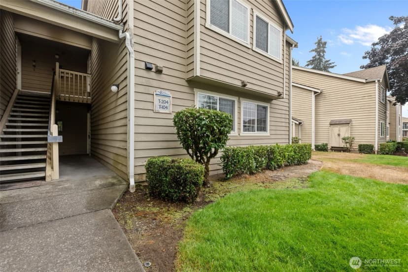 Property photo for 1843 S 286th Lane #t104, Federal Way photo 40