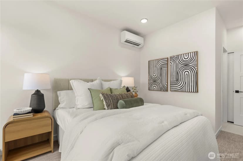 Property photo for 1206 B Nw 83rd Street, Seattle photo 13