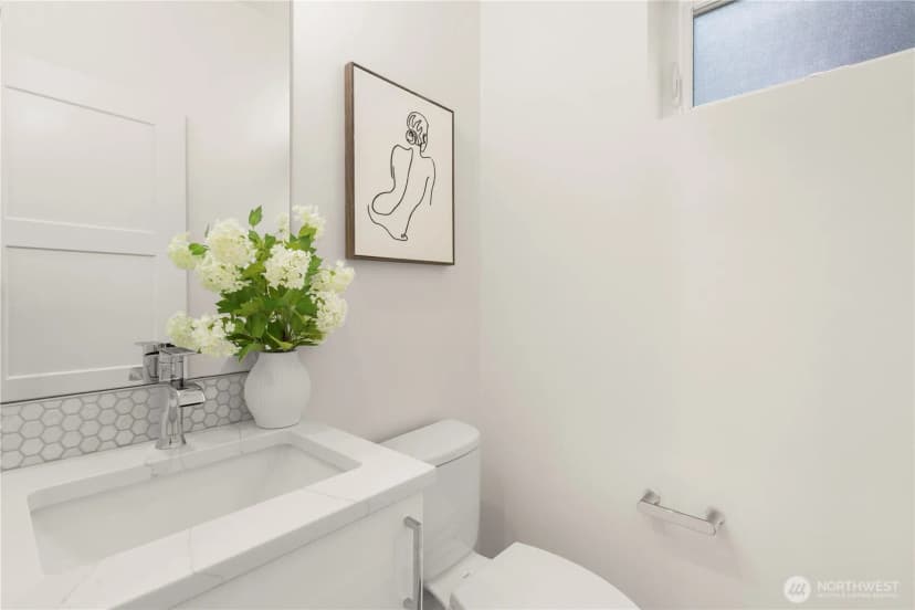 Property photo for 1206 B Nw 83rd Street, Seattle photo 11