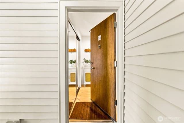 Property photo for 10203 47th Avenue Sw #b8, Seattle photo 3