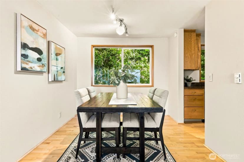 Property photo for 10203 47th Avenue Sw #b8, Seattle photo 6