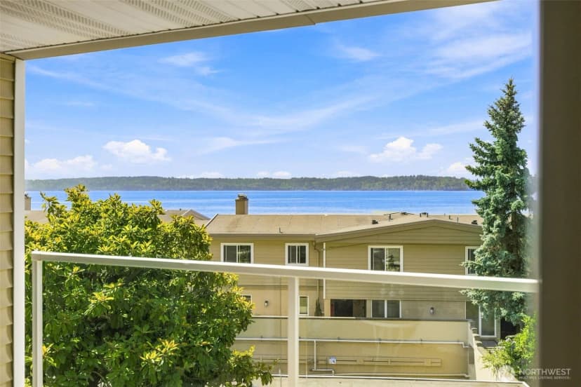 Property photo for 10203 47th Avenue Sw #b8, Seattle photo 9
