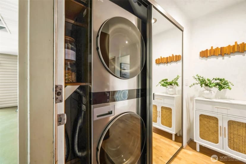 Property photo for 10203 47th Avenue Sw #b8, Seattle photo 18