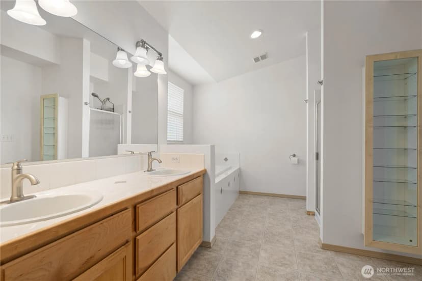 Property photo for 11324 176th Avenue E, Bonney Lake photo 19