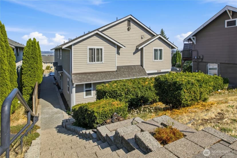 Property photo for 1939 I Street #c, Tacoma