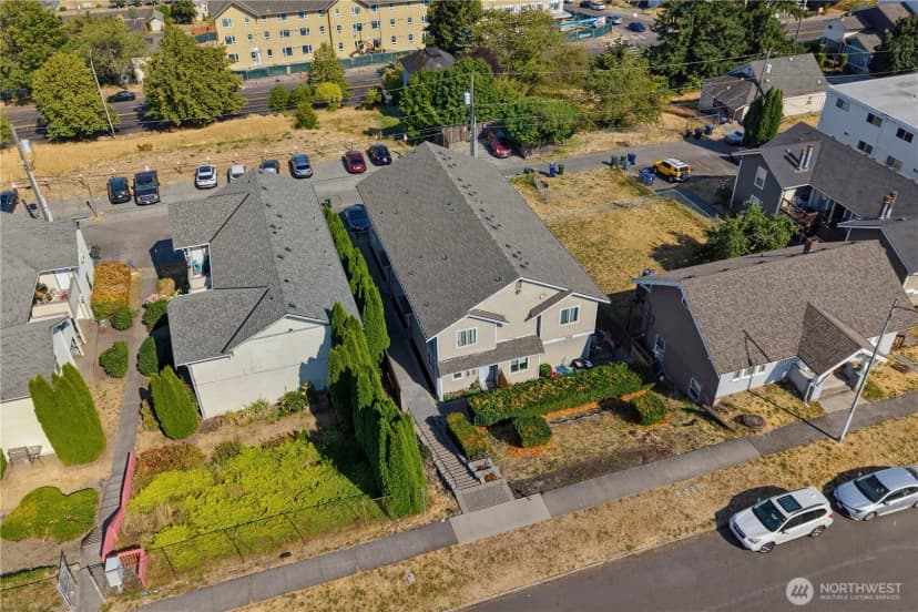 Property photo for 1939 I Street #c, Tacoma photo 27