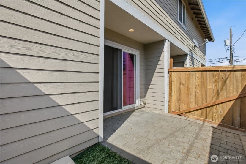 Property photo for 1939 I Street #c, Tacoma photo 17