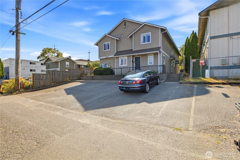 Property photo for 1939 I Street #c, Tacoma photo 20