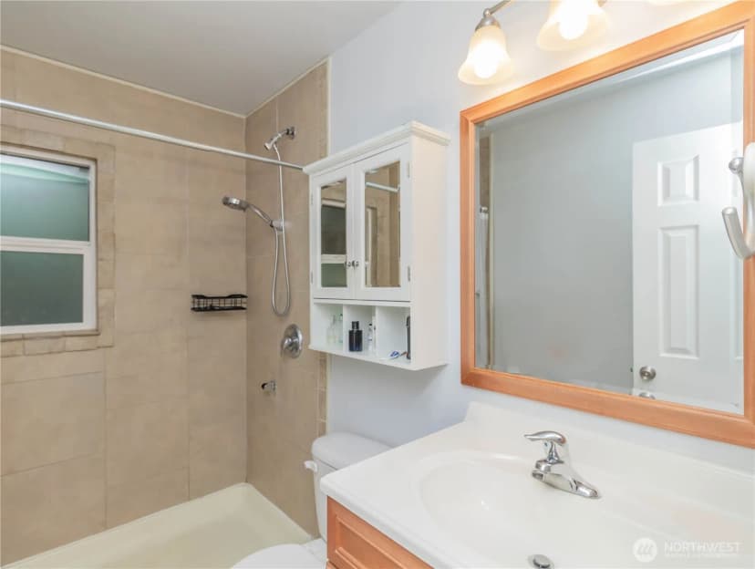 Property photo for 6529 Shady Lane Se #a, Lacey photo 39