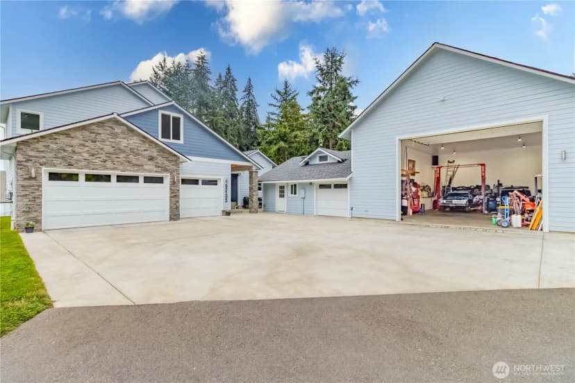 Property photo for 6529 Shady Lane Se #a, Lacey photo 31