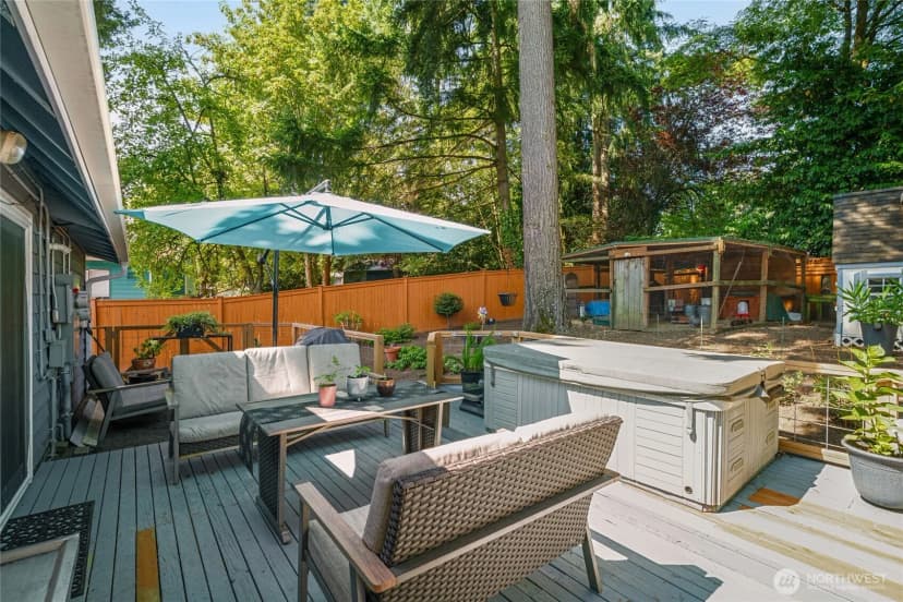 Property photo for 12086 Ne 137th Court, Kirkland photo 24