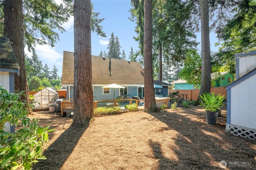 Property photo for 12086 Ne 137th Court, Kirkland photo 28