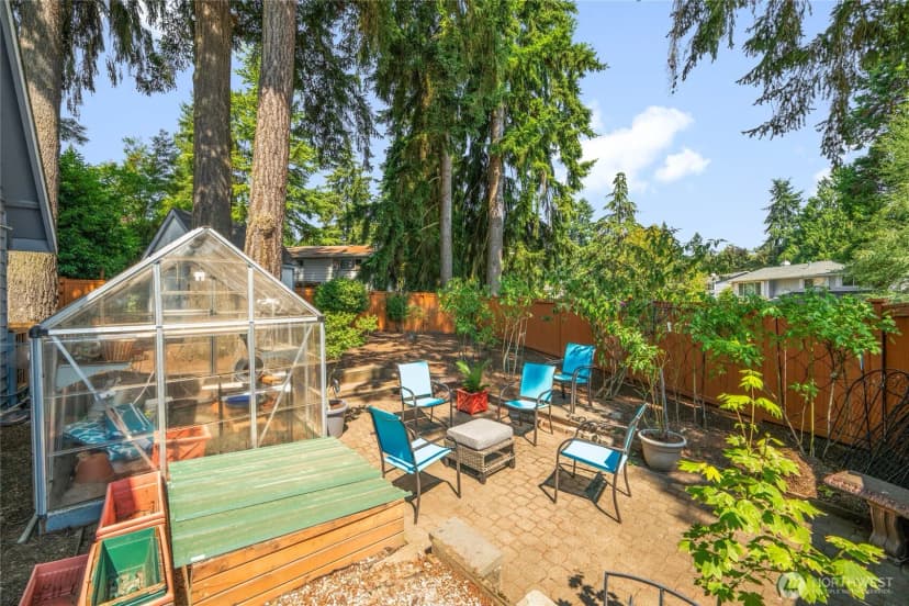 Property photo for 12086 Ne 137th Court, Kirkland photo 31