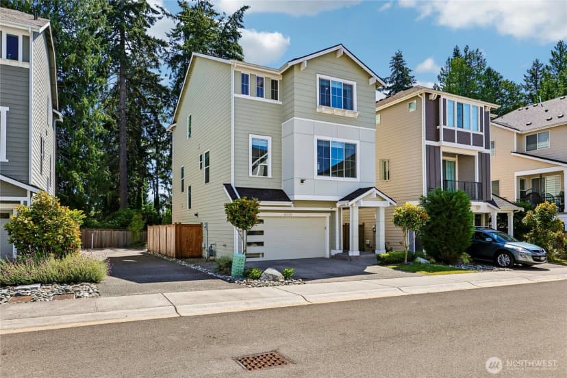 Property photo for 19729 Meridian Place W, Bothell