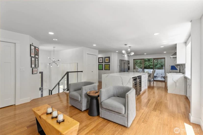 Property photo for 2202 Sahalee Drive E, Sammamish photo 9