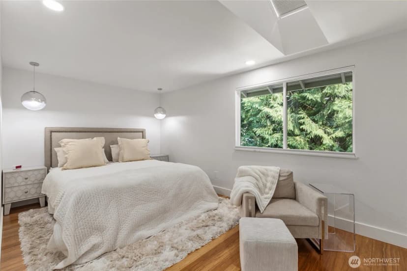 Property photo for 2202 Sahalee Drive E, Sammamish photo 16