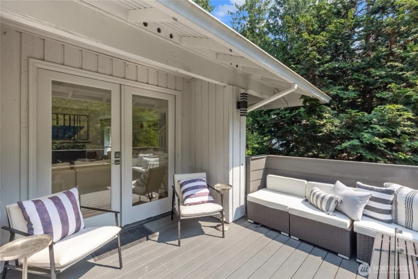 Property photo for 2202 Sahalee Drive E, Sammamish photo 5