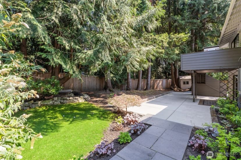 Property photo for 2202 Sahalee Drive E, Sammamish photo 31