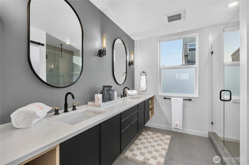 Property photo for 5011 Fauntleroy Way Sw #unit A, Seattle photo 12