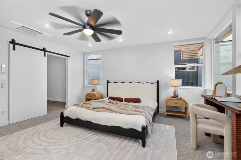 Property photo for 5011 Fauntleroy Way Sw #unit A, Seattle photo 11