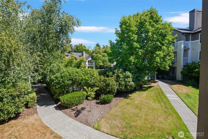 Property photo for 12423 Harbour Pointe Boulevard #v202, Mukilteo photo 15
