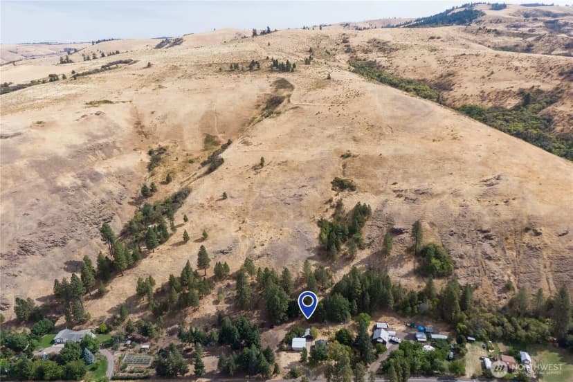 Property photo for 8117 Mill Creek Road, Walla Walla photo 9