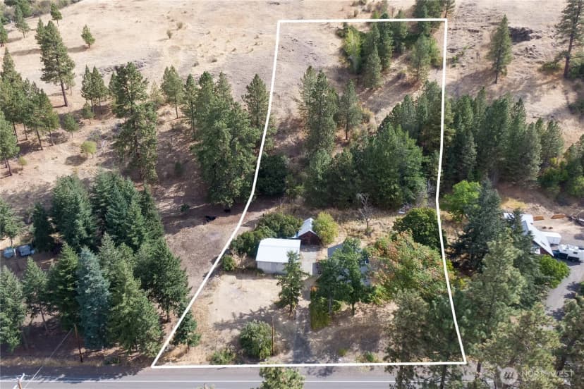 Property photo for 8117 Mill Creek Road, Walla Walla photo 2