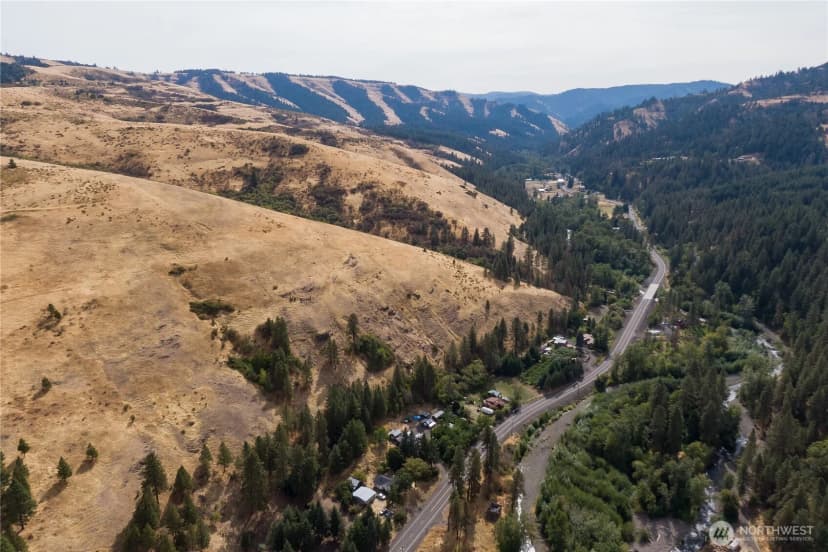 Property photo for 8117 Mill Creek Road, Walla Walla photo 10