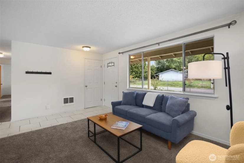 Property photo for 3000 Ruby Court Se, Port Orchard photo 4