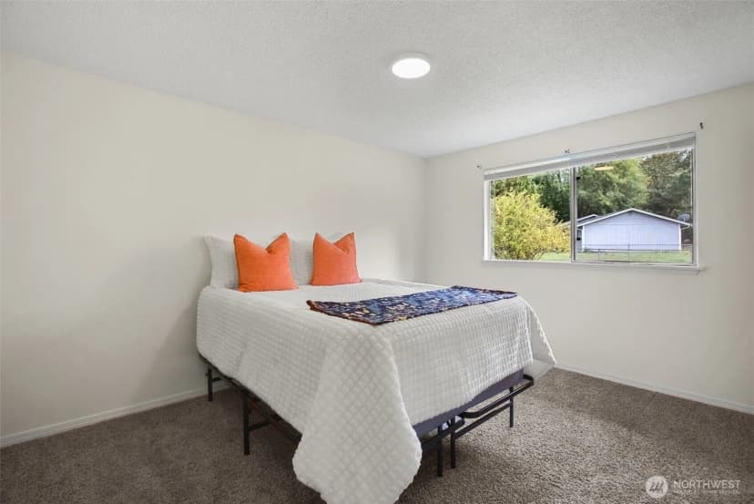 Property photo for 3000 Ruby Court Se, Port Orchard photo 21