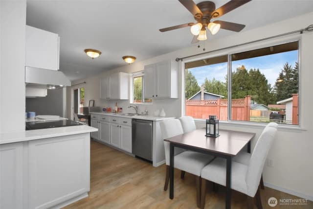 Property photo for 3000 Ruby Court Se, Port Orchard photo 5