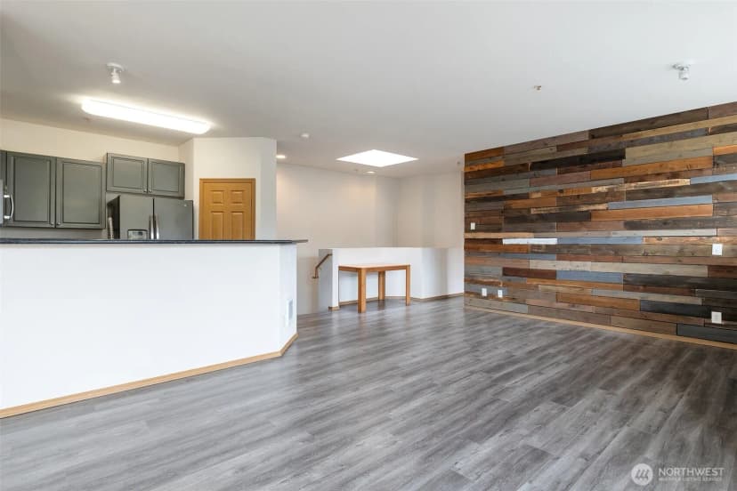Property photo for 17656 134th Lane Se #f17656, Renton photo 10