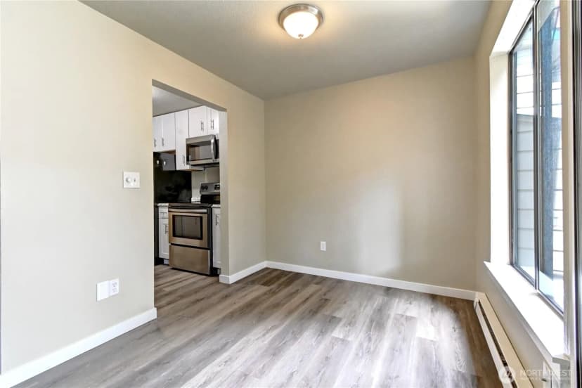 Property photo for 1102 8th Street Ne #6, Auburn photo 8