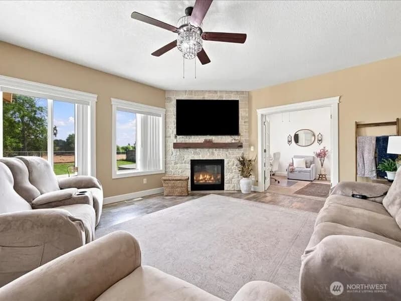 Property photo for 1421 N Road 59, Pasco photo 14