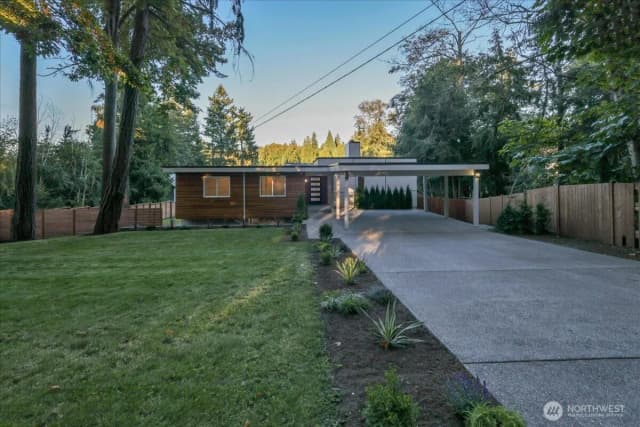 Property photo for 30230 23rd Avenue Sw, Federal Way photo 3