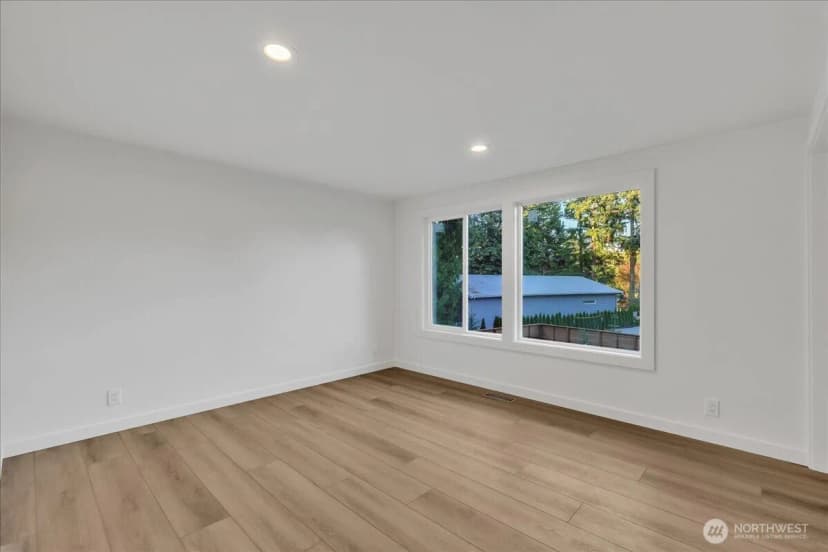Property photo for 30230 23rd Avenue Sw, Federal Way photo 31