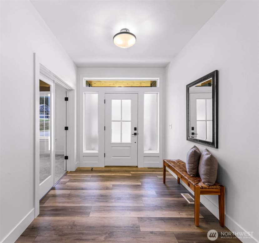 Property photo for 417 274th Street Ne, Arlington photo 4