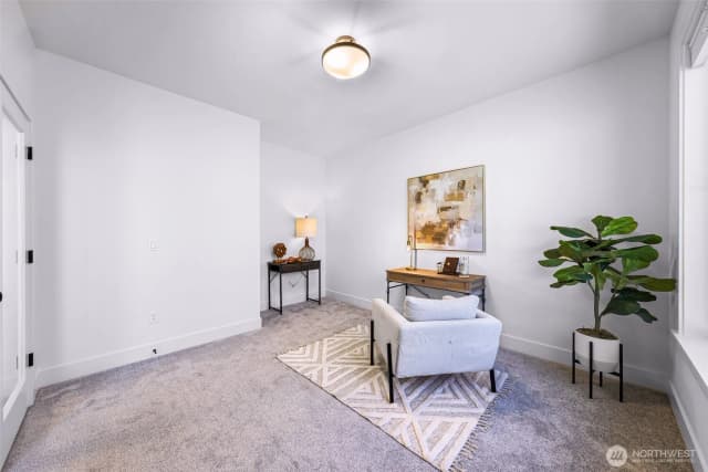 Property photo for 417 274th Street Ne, Arlington photo 5