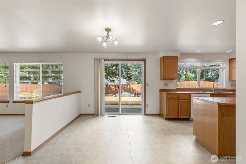 Property photo for 7206 93rd Avenue Ct, Lakewood photo 12
