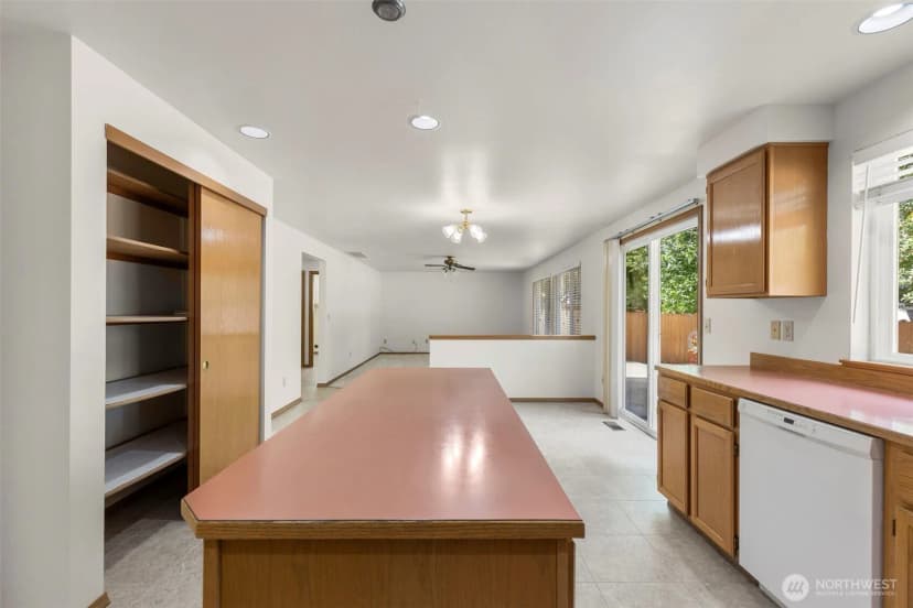 Property photo for 7206 93rd Avenue Ct, Lakewood photo 11