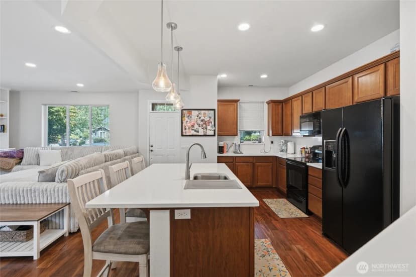 Property photo for 4589 Strathmore Circle Sw, Port Orchard photo 9