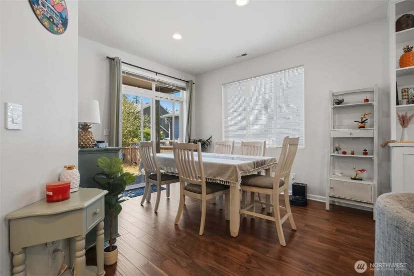 Property photo for 4589 Strathmore Circle Sw, Port Orchard photo 18