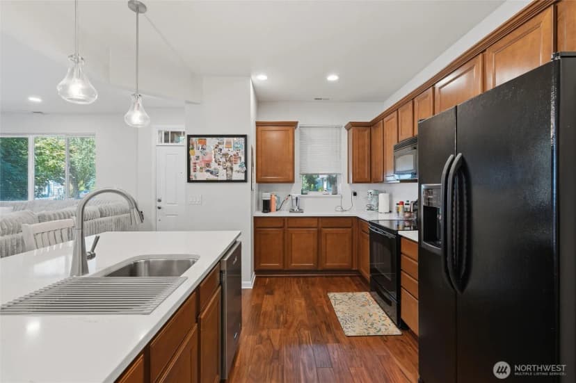 Property photo for 4589 Strathmore Circle Sw, Port Orchard photo 12