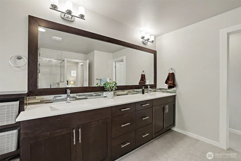 Property photo for 17511 92nd Place Ne, Bothell photo 26
